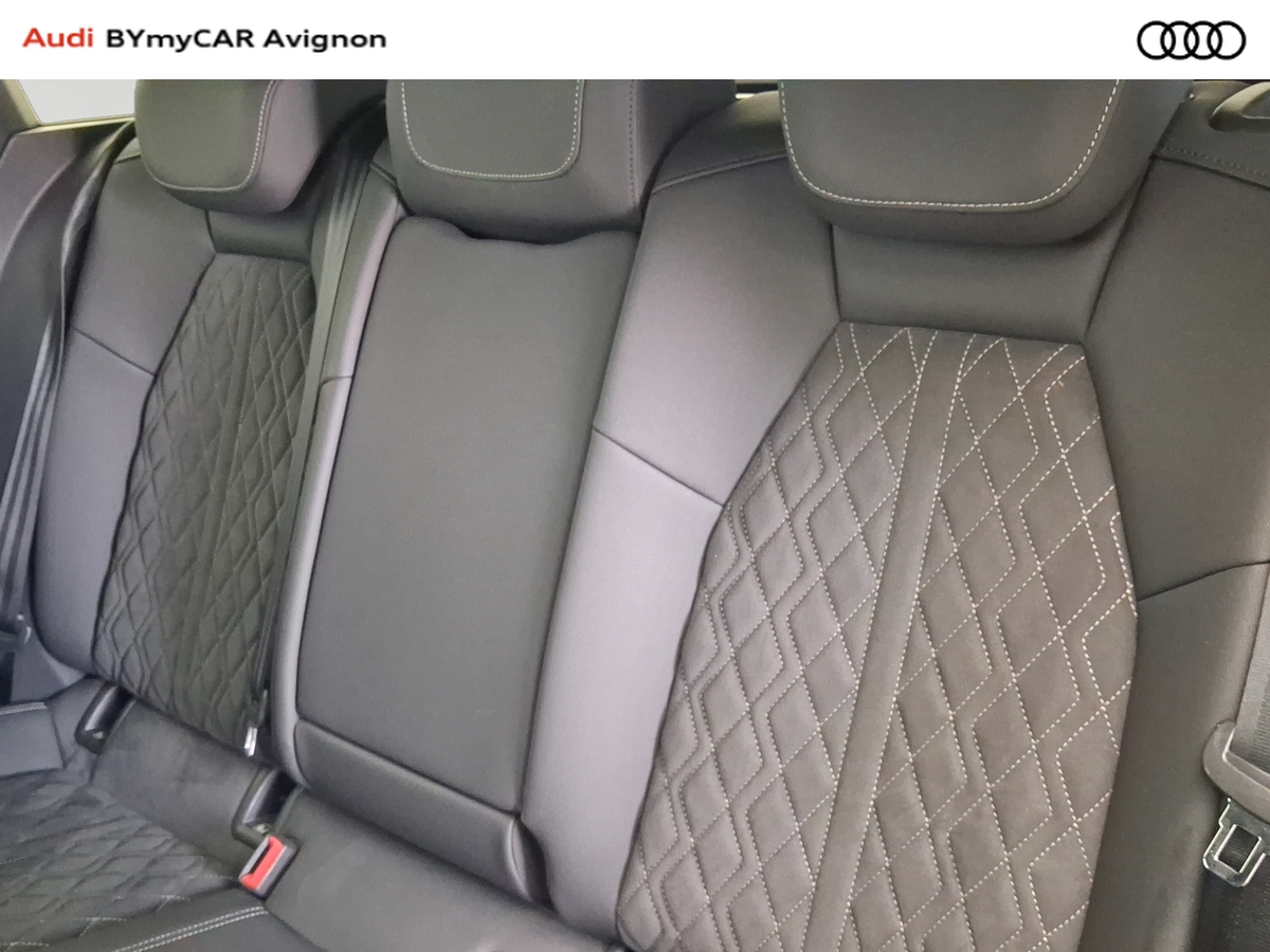 Audi A3 Sportback 45 TFSIe 245 S tronic 6 — photo 23