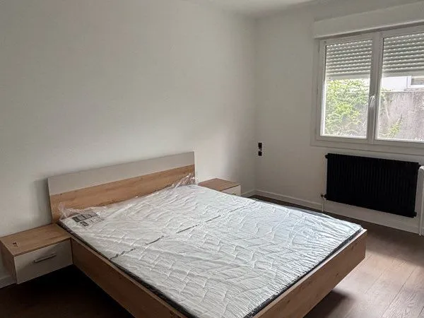 COLOCATION - appartement entièrement rénové 99m2 - Niort