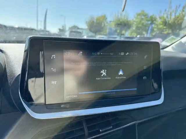 Peugeot 208 puretech 100 s&amp;s bvm6 — photo 21