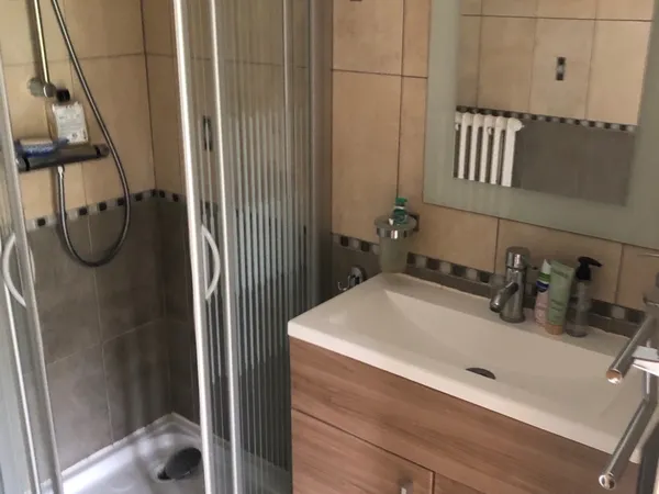 Loue chambre dans maison 130m² Rennes - Quartier du Thabor proche des facs