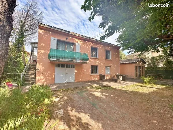 Maison 6 pièces 190 m²