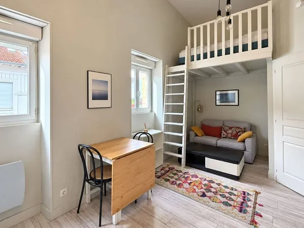 Studio 1 pièce 20 m²