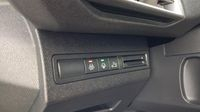Peugeot 3008 1.2 PureTech 130ch S&S GT EAT8 — photo 19