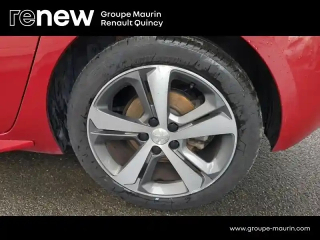 Peugeot 308 1.2 puretech 130ch e6.3 s&amp;s gt line — photo 14