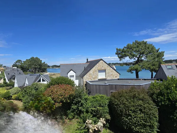 LA TRINITE SUR MER - EXCLUSIVITE