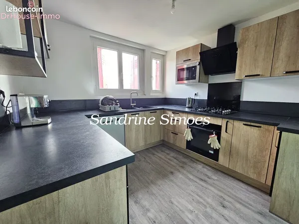 Maison 3 pièces 75 m²
