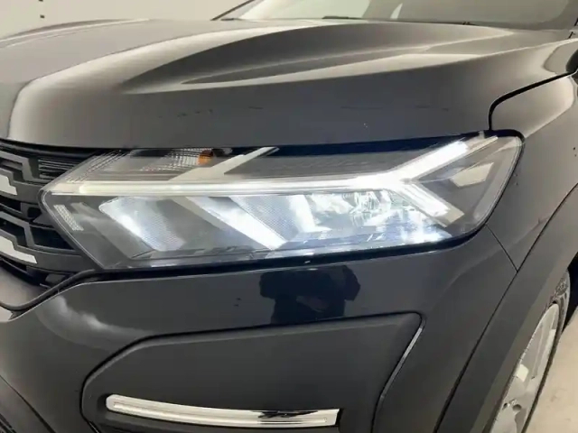 Dacia Sandero eco-g 100 — photo 42