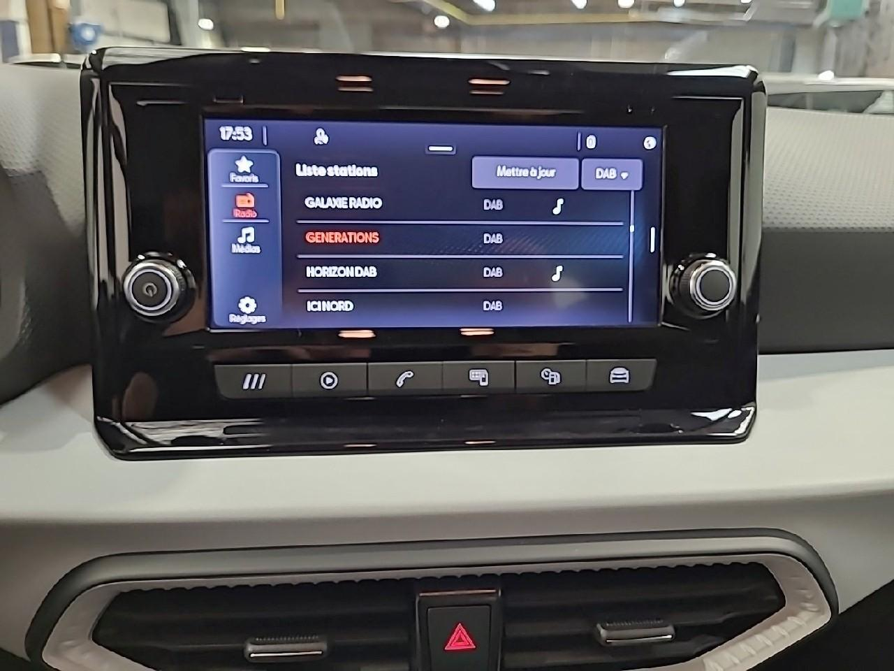 Seat Arona 1.0 tsi 95 ch start/stop bvm5 urban — photo 11