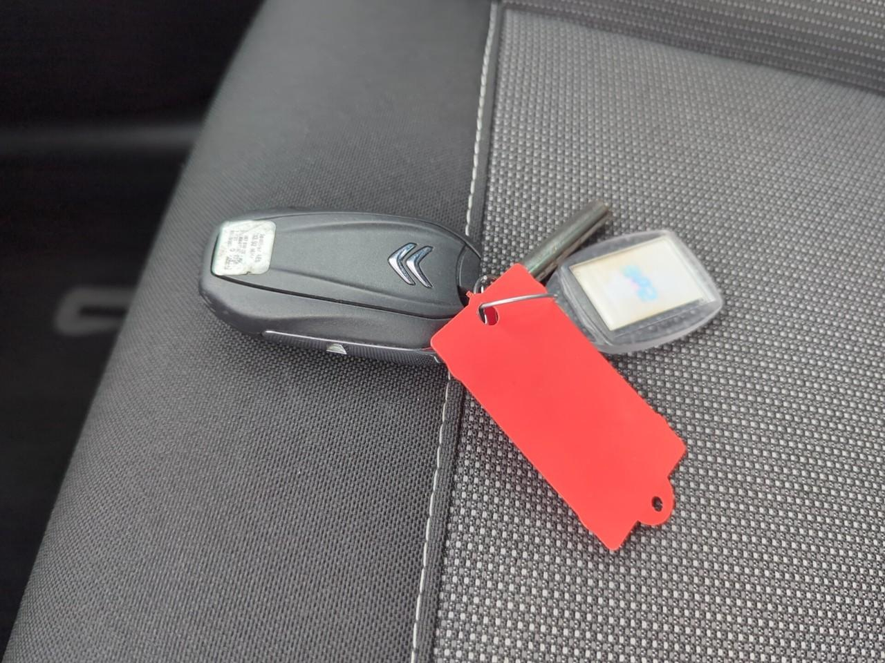 Citroën C3 Aircross puretech 110 s&s bvm6 max — photo 27
