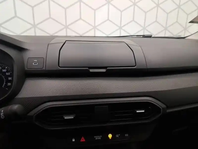 Dacia Jogger eco-g 100 5 places gsr2 — photo 37