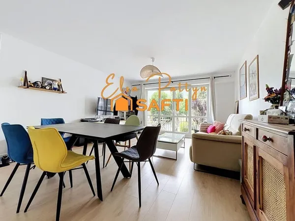 À VENDRE  APPARTEMENT 3 PIÈCES AVEC BALCON  CAEN
