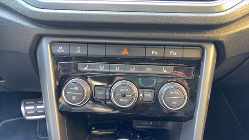 Volkswagen T-Roc Cabriolet 1.5 TSI 150 DSG7 - R-Line – 2021 – 89616 km – Essence – Boîte Automatique — photo 19