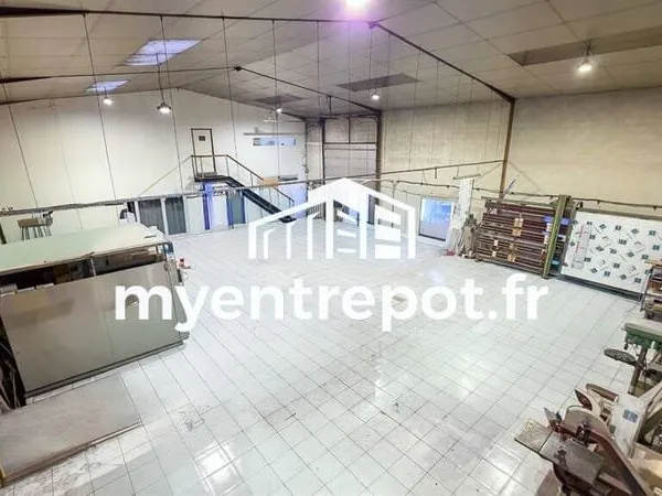 Local d'activité 630 m²