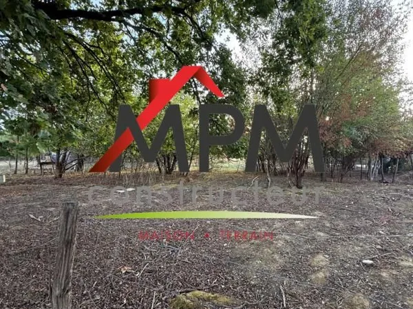 Terrain 769 m² Montceaux