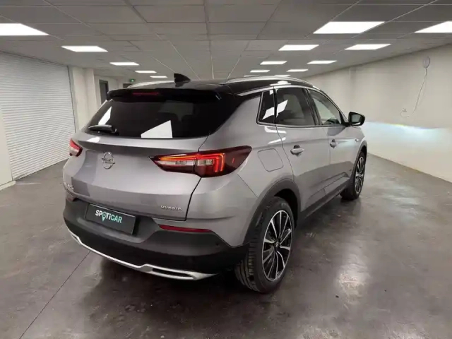 Opel Grandland X hybrid 225 ch bva8 — photo 5