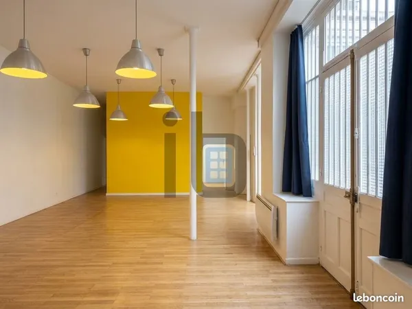 Bureaux 173 m² PARIS