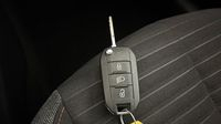 Peugeot 208 1.2 PureTech 75ch S&S Active Business — photo 16