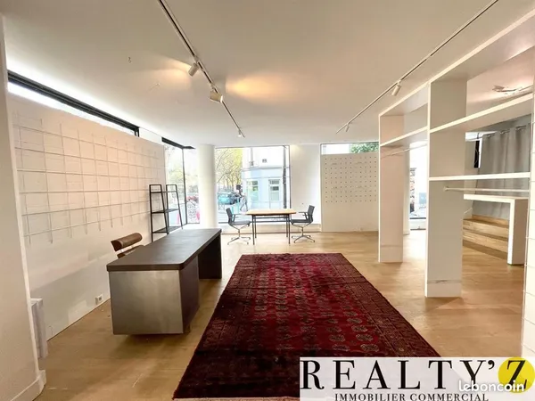 Local commercial 91 m²