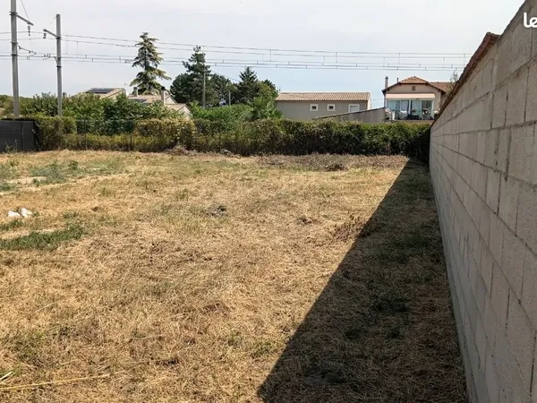 Terrain constructible