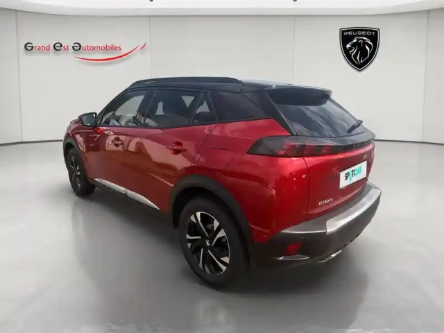 Peugeot 2008 1.2 puretech 130ch s&amp;s gt eat8 — photo 6