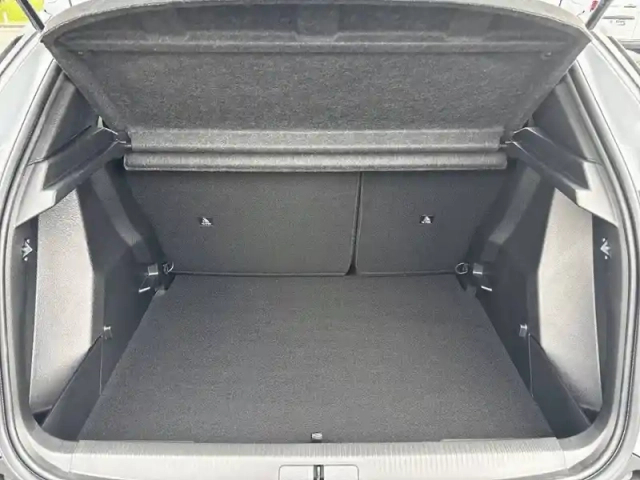 Peugeot 2008 electrique 54 kwh 156 ch — photo 50