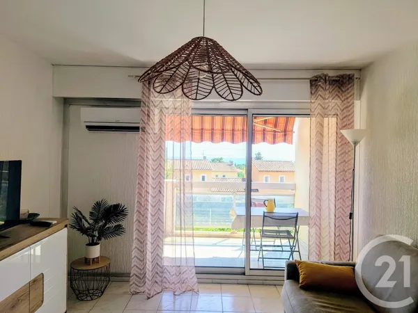 Studio 2 pièces 24 m²