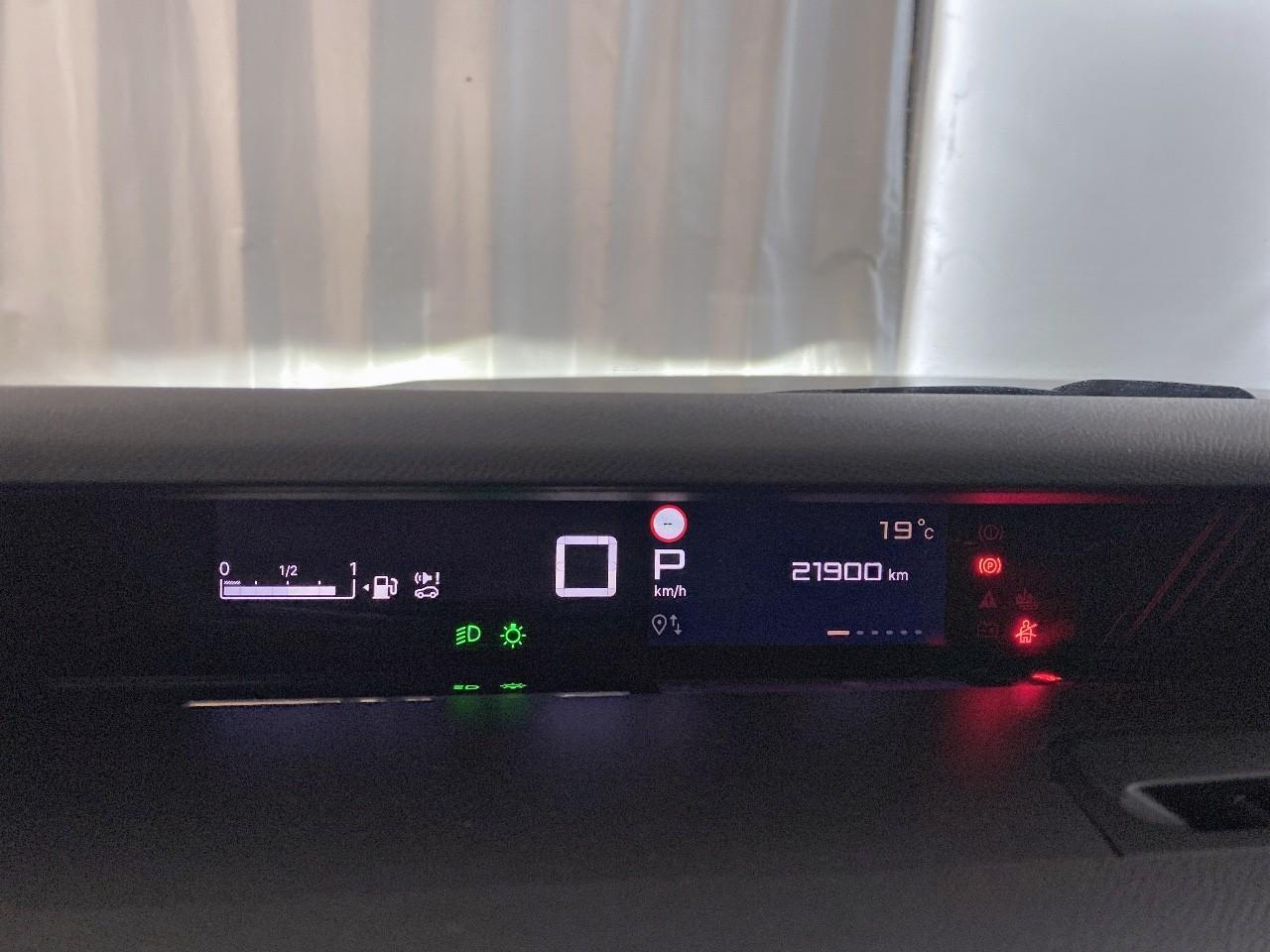 Citroën C3 Aircross hybride 145 ch aut max — photo 13