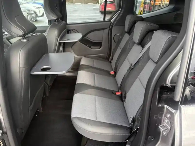 Renault Kangoo blue dci 115 auto — photo 13