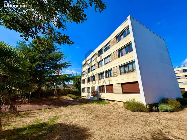 Appartement 4 pièces 82 m²