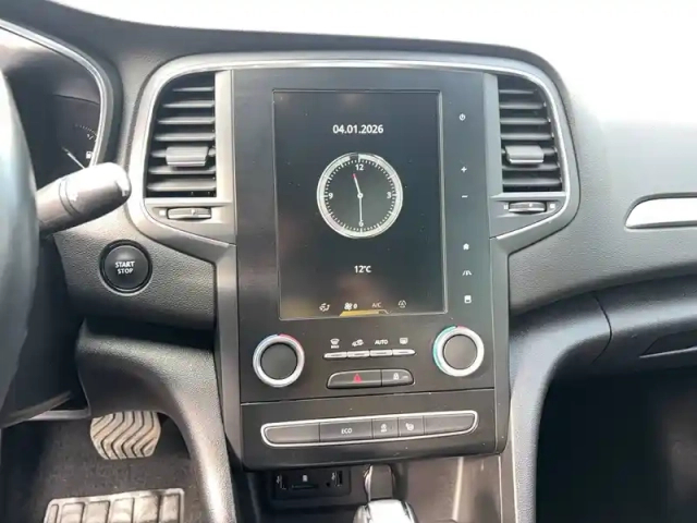 Renault Megane mégane iv estate tce 160 energy edc — photo 37
