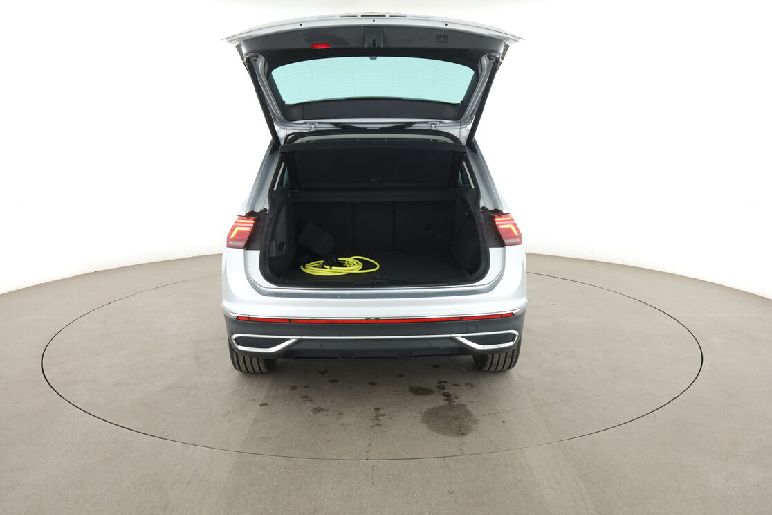 Volkswagen Tiguan 1.4 eHybrid Elegance DSG6 — photo 15