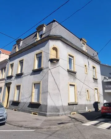 Immeuble 11 pièces 240 m²