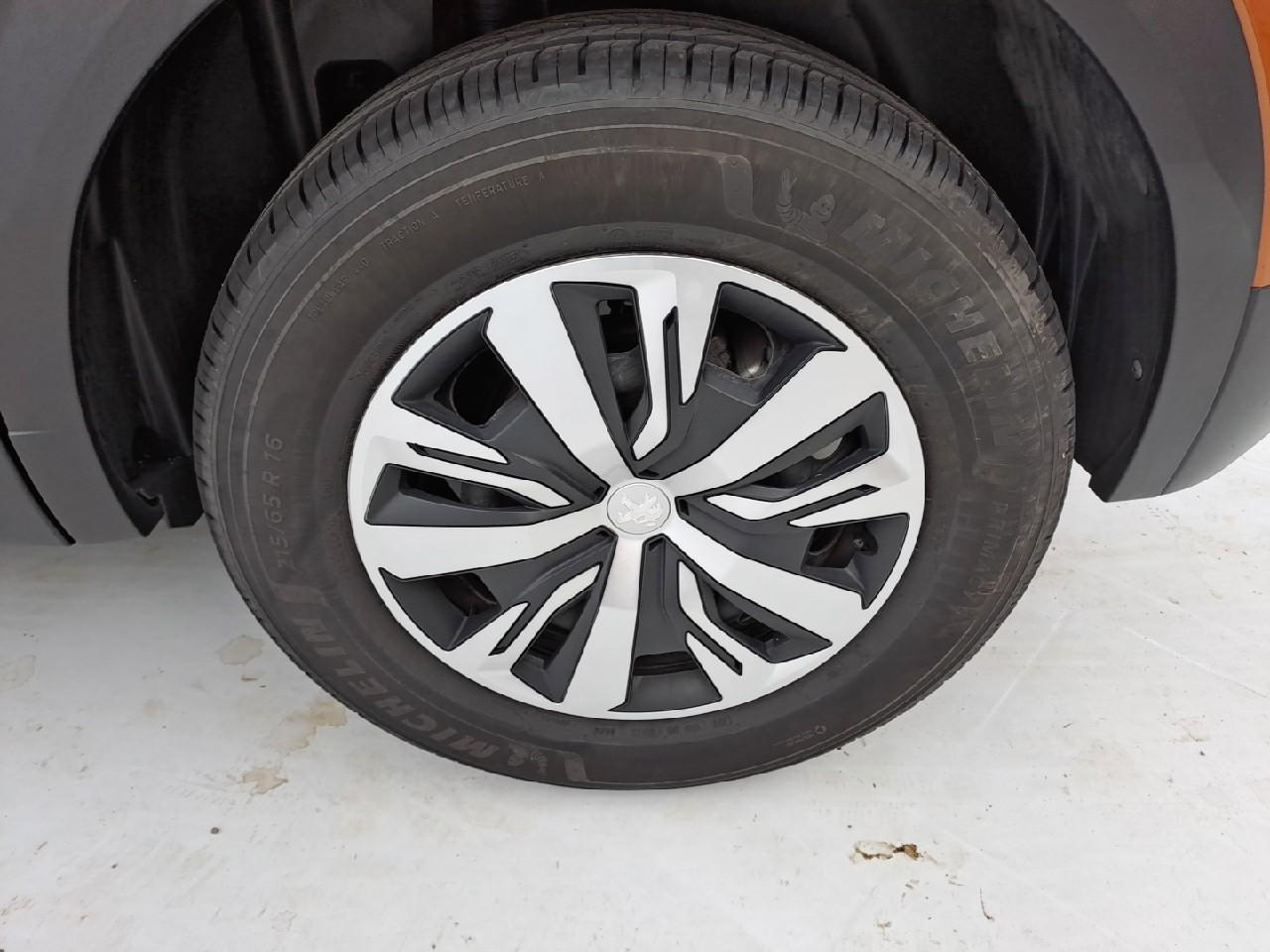 Peugeot 2008 puretech 100 s&s bvm6 active pack — photo 20