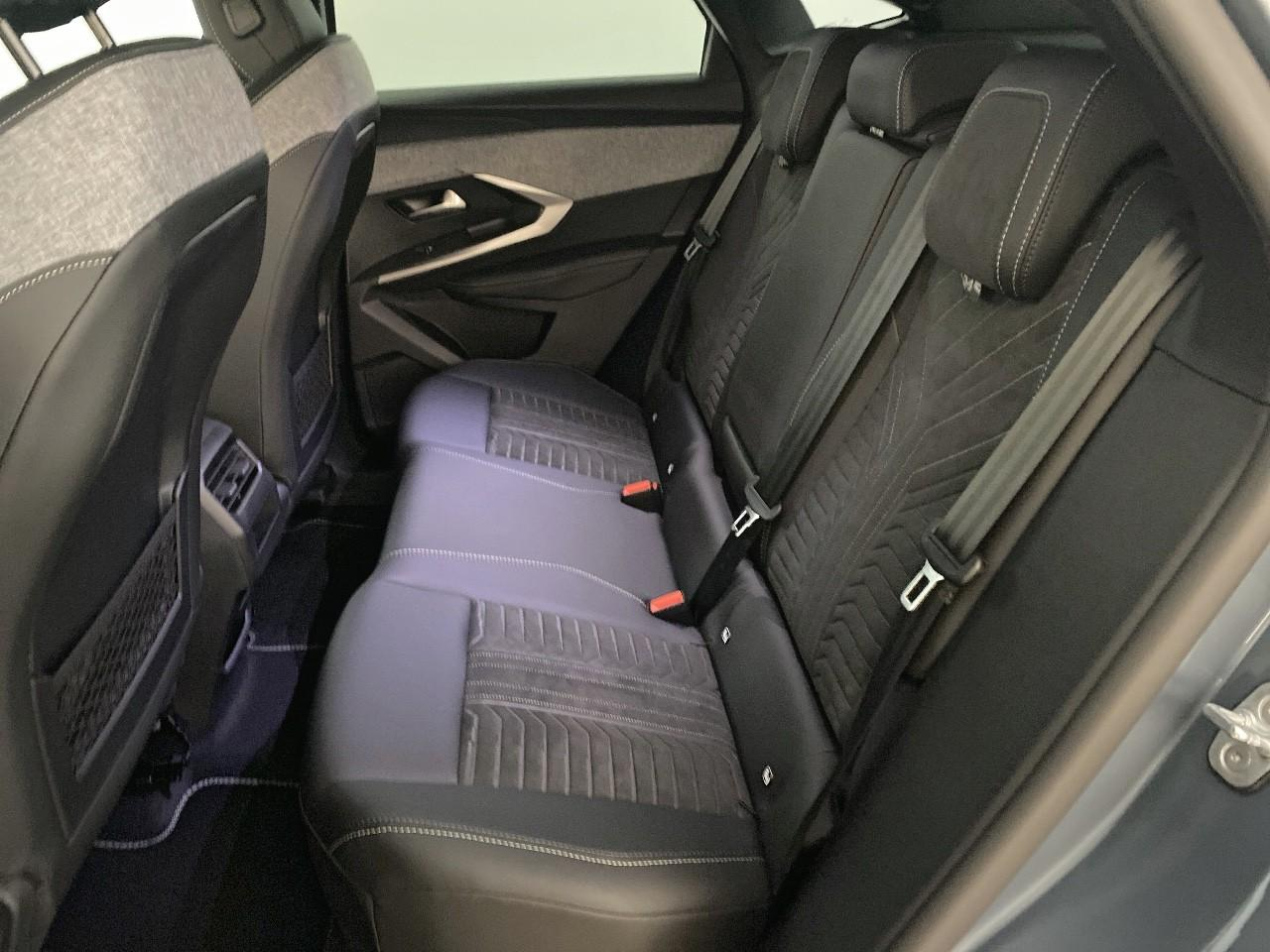 Peugeot 3008 hybrid 145 e-dcs6 gt — photo 10
