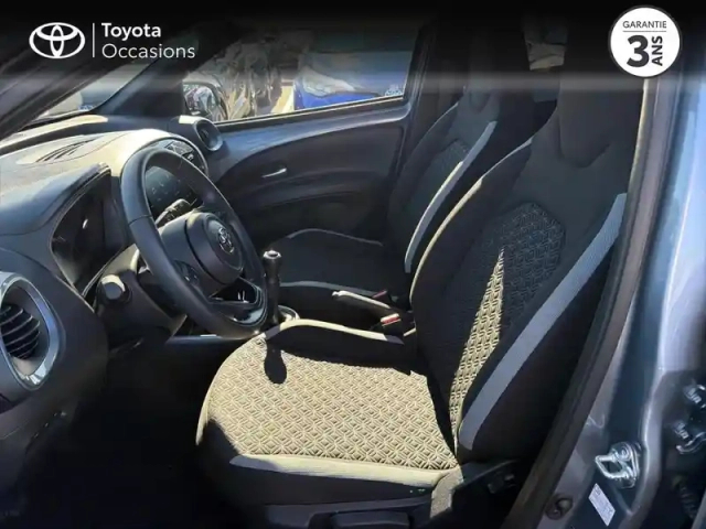 Toyota Aygo X 1.0 vvt-i 72ch design my24 — photo 11