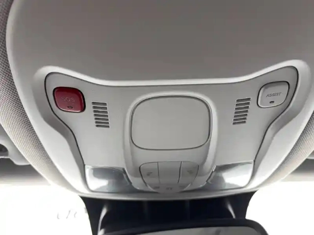 Jeep Renegade 1.0 turbo t3 120 ch bvm6 — photo 48