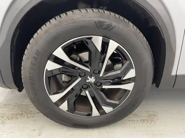 Peugeot 2008 puretech 130 s&amp;s eat8 — photo 81