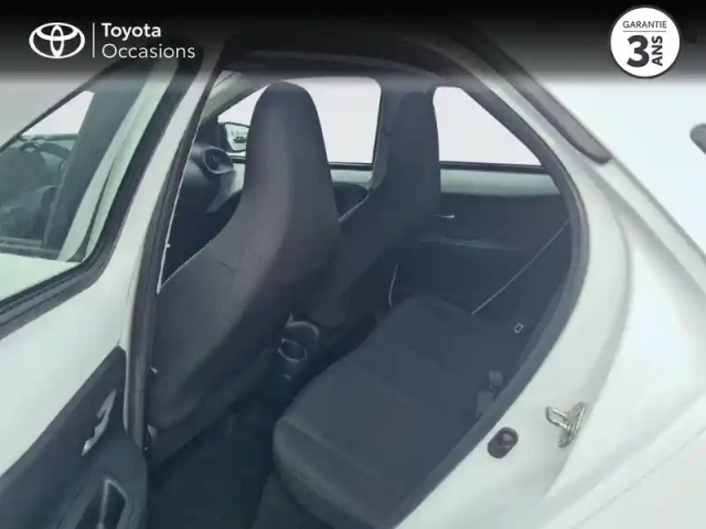Toyota Aygo X 1.0 vvt-i 72ch dynamic my23 — photo 12