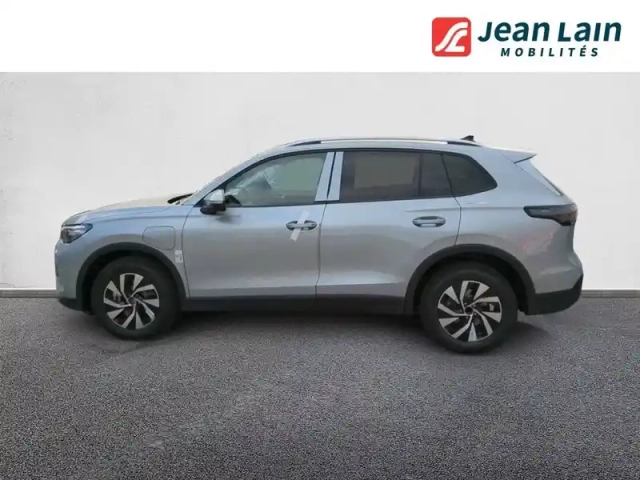 Volkswagen Tiguan 1.5 ehybrid 204ch dsg6 — photo 26