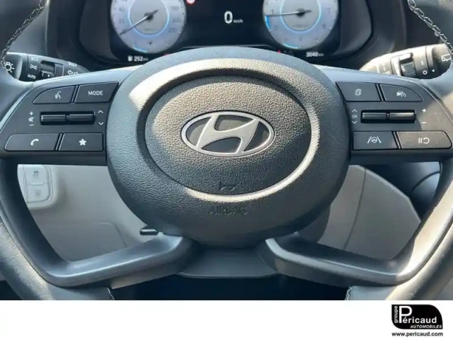 Hyundai I20 1.0 t-gdi 100 dct-7 hybrid 48v — photo 10