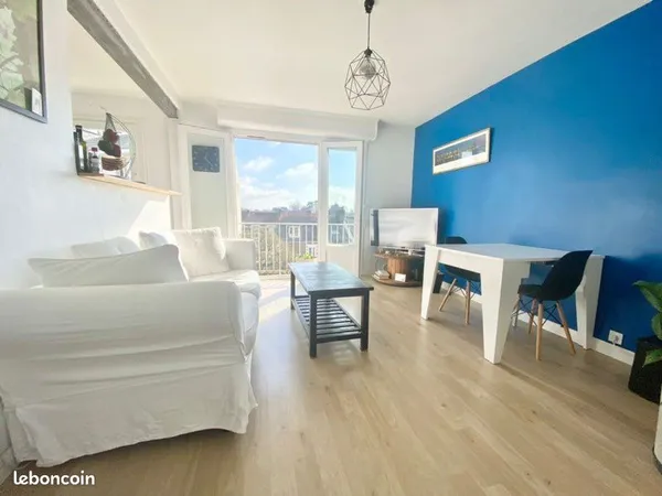 T2 avec terrasse vue mer