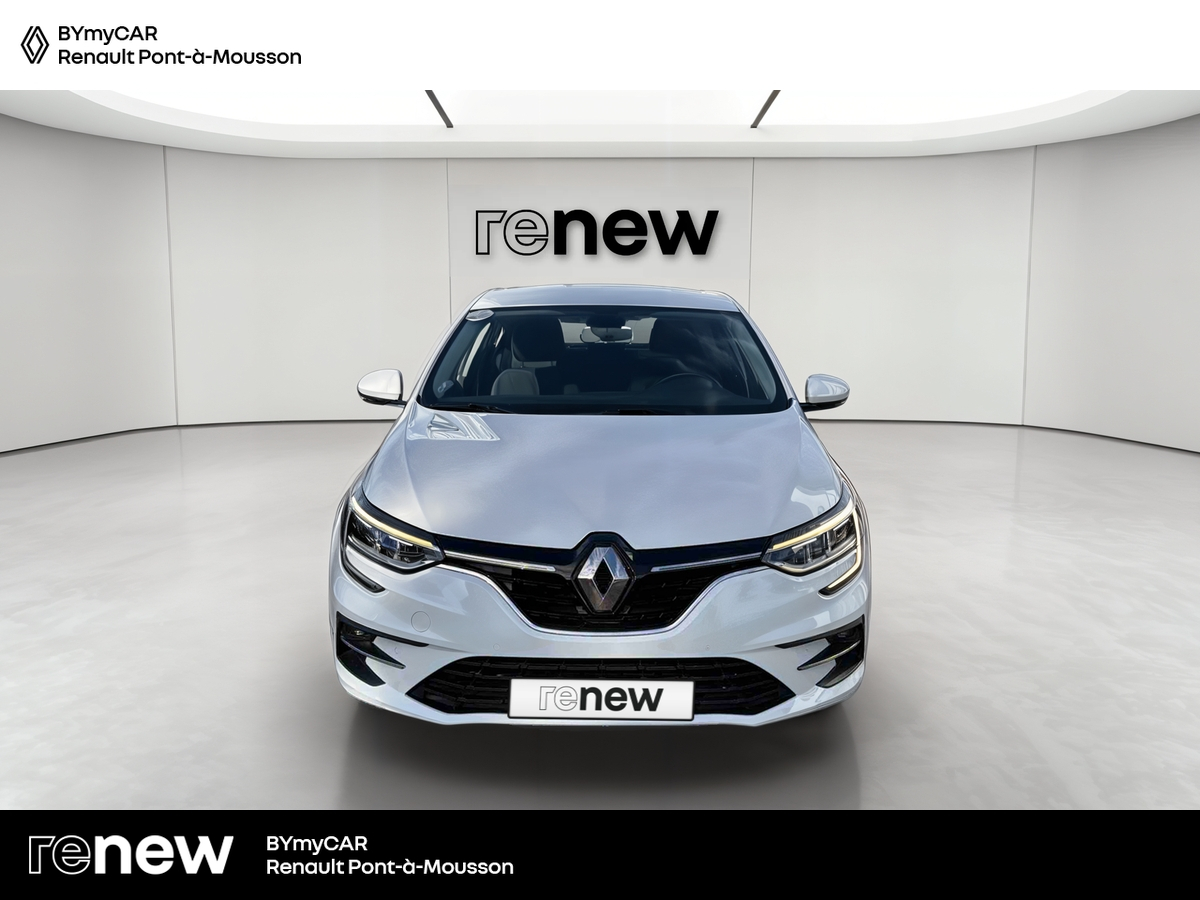 Renault Mégane IV Berline TCe 115 FAP — photo 8