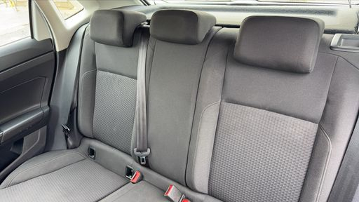 Volkswagen Polo 1.6 TDI 95 - Lounge – 2020 – 129662 km – Diesel – Boîte Manuelle — photo 17