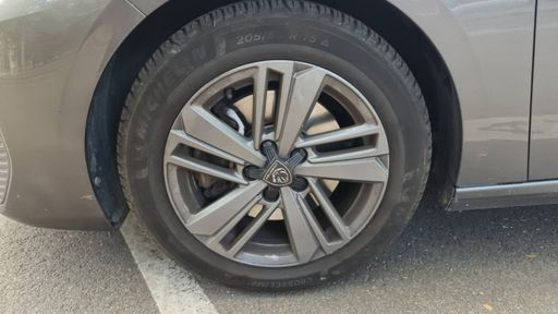 Peugeot 308 SW 1.5 BlueHDi 130 - Active – 2022 – 148465 km – Diesel – Boîte Manuelle — photo 17