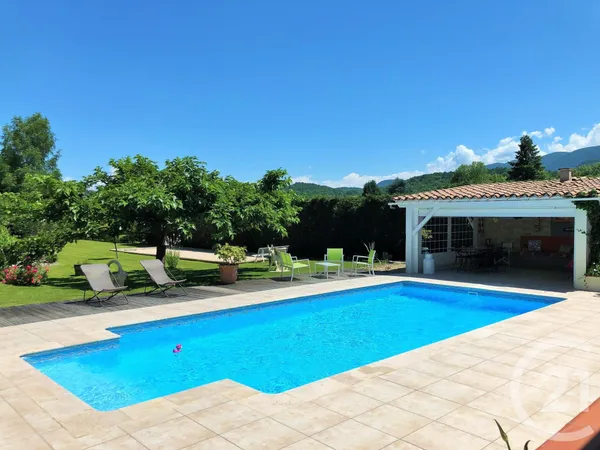 Maison 5 pièces 177 m²