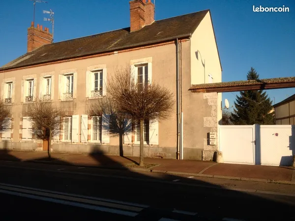 Appartement F3 agréable et lumineux de 65 m à Marboué