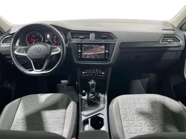 Volkswagen Tiguan business 2.0 tdi 150ch dsg7 life — photo 8