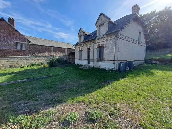 Maison Guny 5 pièce(s) 139 m2