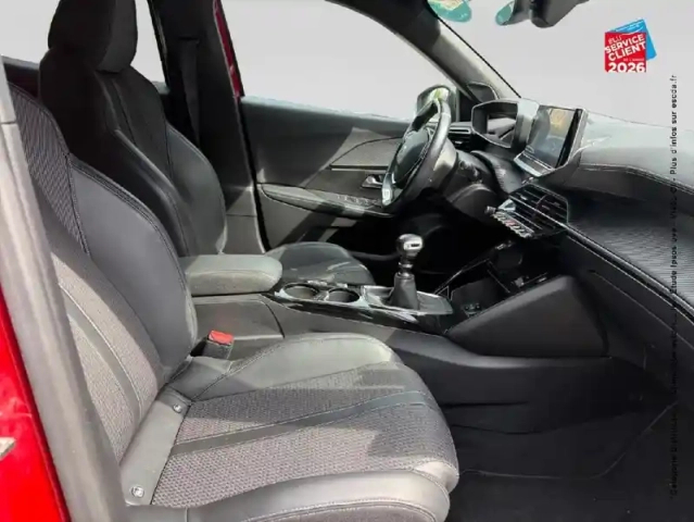 Peugeot 2008 1.2 puretech 130ch gt line s&amp;s — photo 5