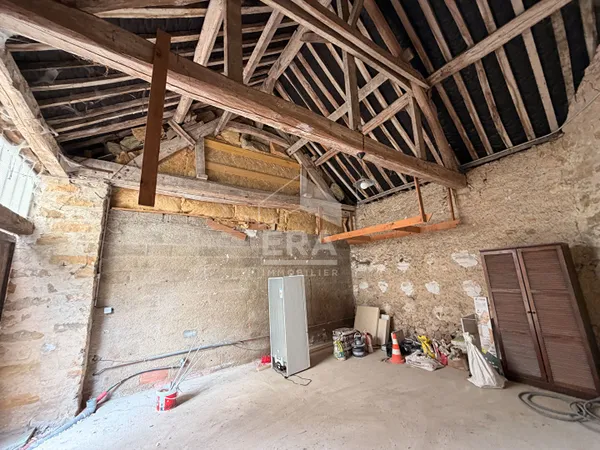 Grange 1 pièce 39 m²